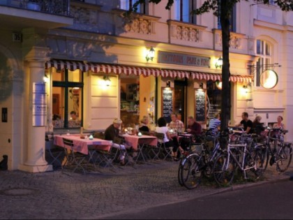 照片:  Brot und Wein